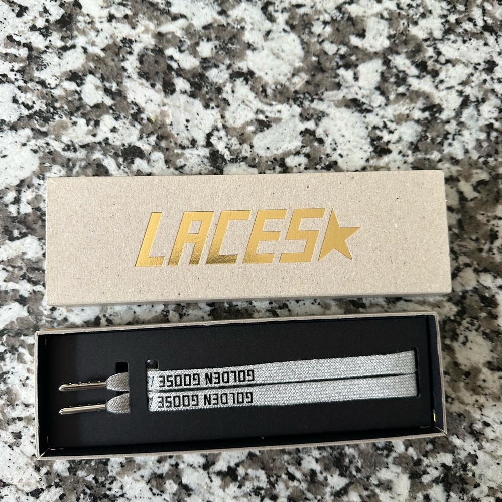 Golden goose laces